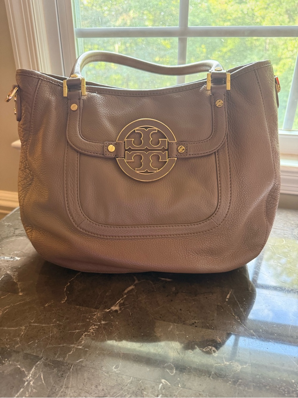 Tory Burch Amanda Hobo Clay Beige Leather Bag + Strap & Dust Bag